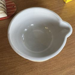 Vintage Ransburg (Indiana) Mixing Bowl