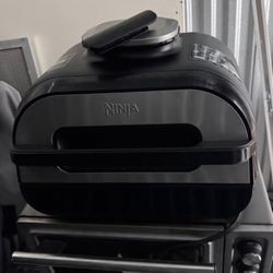 Ninja Foodie/ Grill 