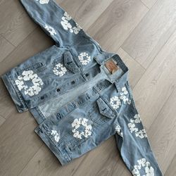 Demin tears jacket