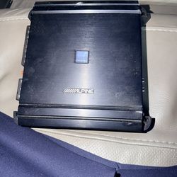 Alpine 4channel X 300