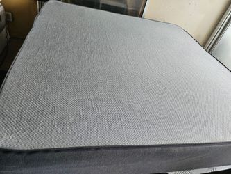 Casper King Mattress
Gel Memory Foam
Good conditions
250 dlls free delivery
mattress only