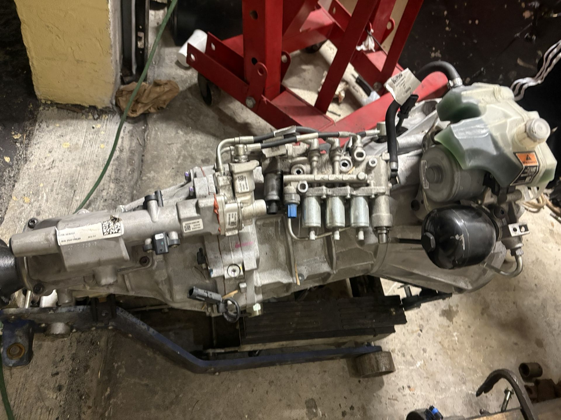 21 Al Slingshot Transmission Oem Low Miles 