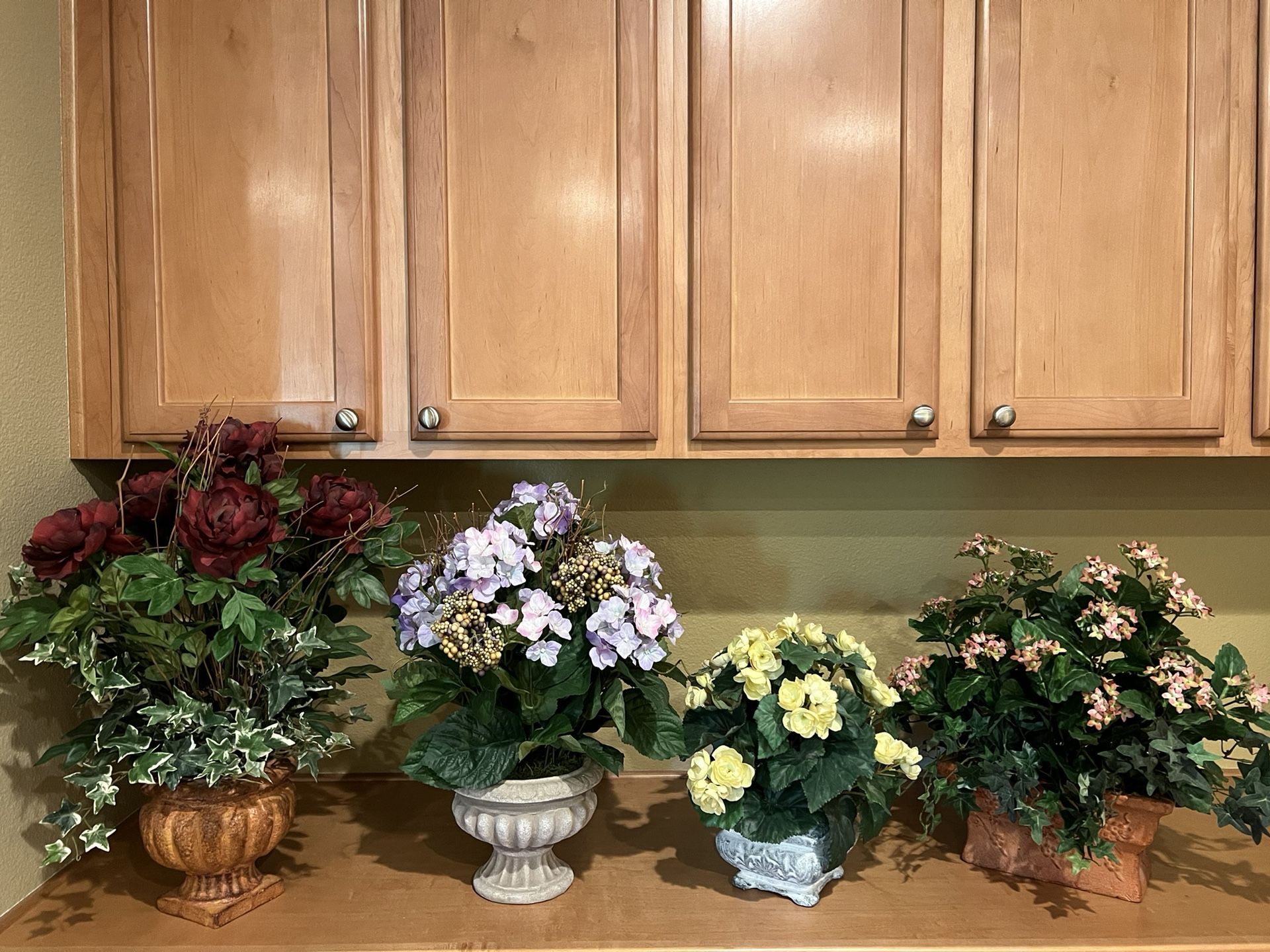 Artificial Fake Flowers Plants (4) $10