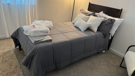 Tuft & Needle Mint Mattress Twin XL + Twin XL Bed Frame