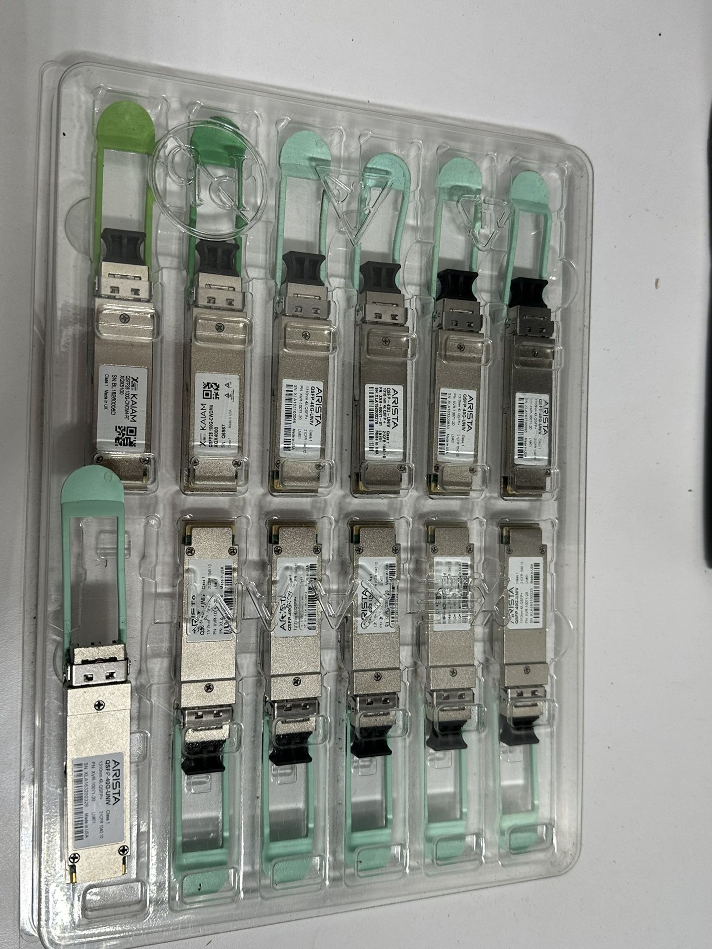 Arista Transceiver QSFP-40G-UNIV 1310nm PN:XVR-10071-20 Module -