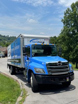 2019 Hino 338 Box Truck