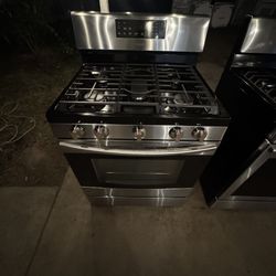 5 Burner Gas Stove 