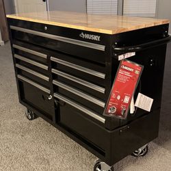 Husky Tool Box 