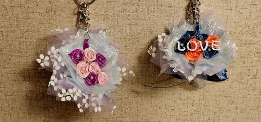 Mini Rose Bouquet With Crystal Keychain