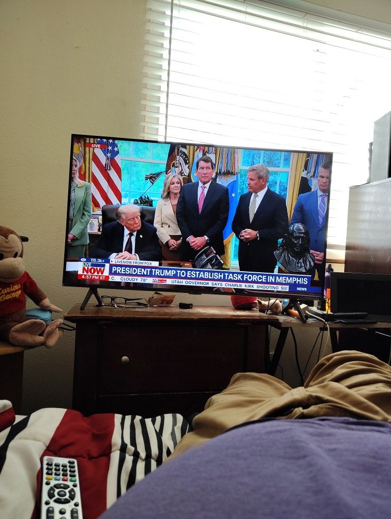 Samsung 43 Smart Screen