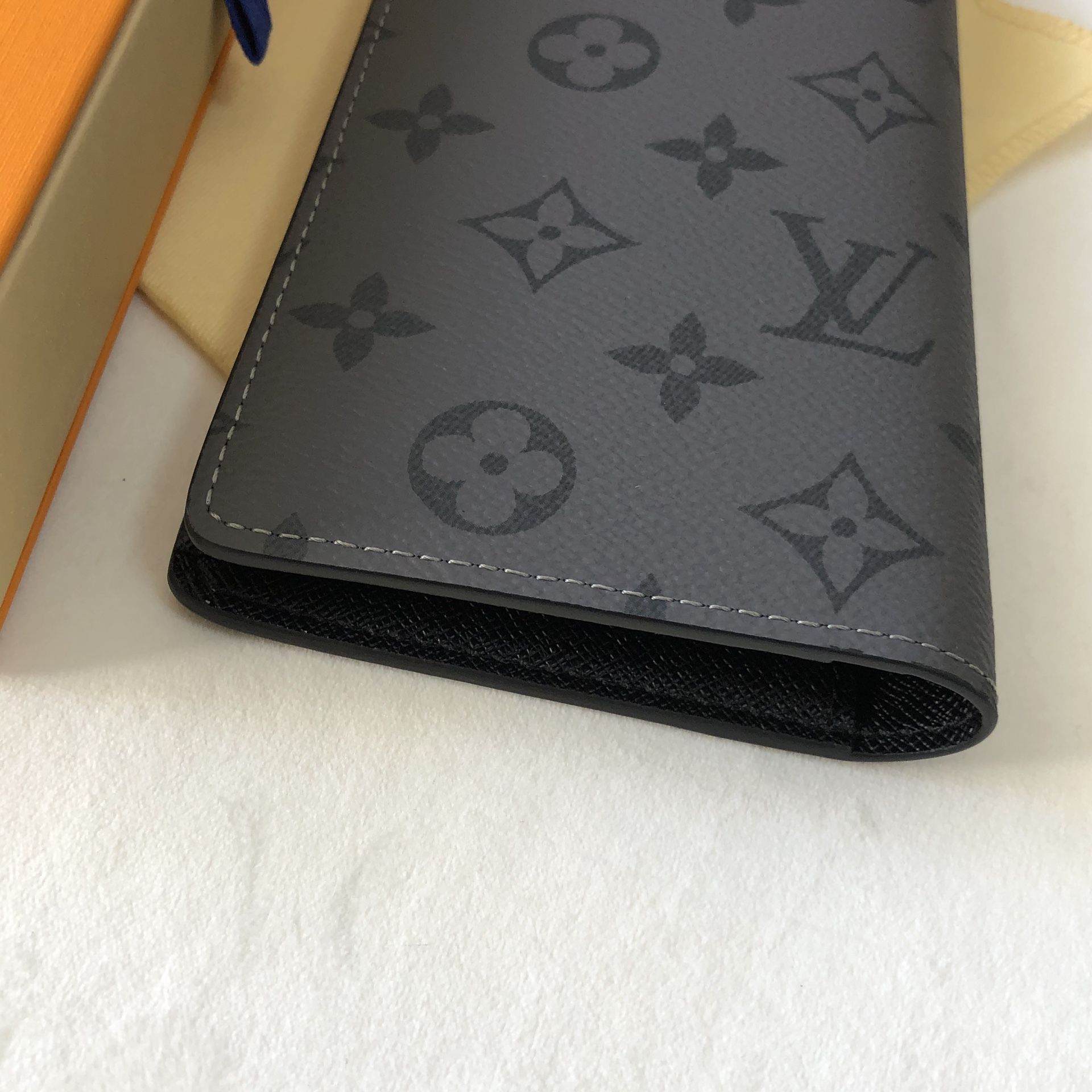 Louis Vuitton Monogram Titanium Brazza Wallet