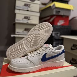 Size 8.5 Stylish Blue And White Supremeeee And Nikeee Travis Scottt Collabsss :3