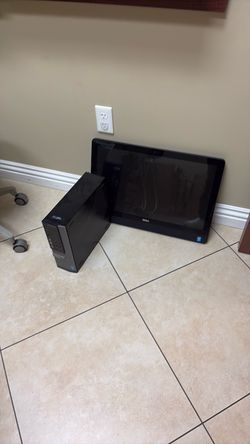 desk top flat screen dell i5 pro computer total 4 screen