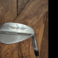 Titleist Vokey SM10 52° Wedge (08F) – Excellent Condition