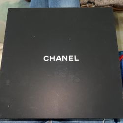 Co Co Handle Black Caviar Leather Handbag 