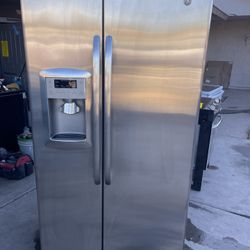 GE Refrigerator Counter Depth Stainless Steel