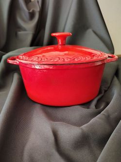 Technique Red Enameled Cast Iron Dutch Oven