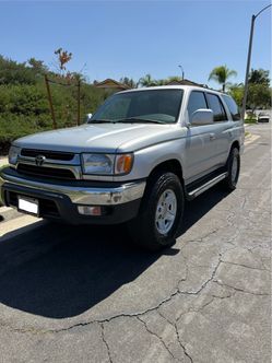 2001 Toyota 4Runner SR5