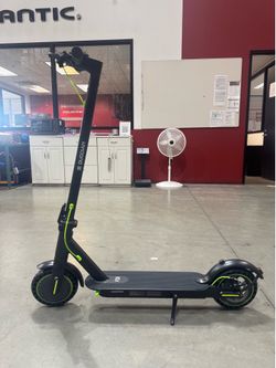 Electric scooter