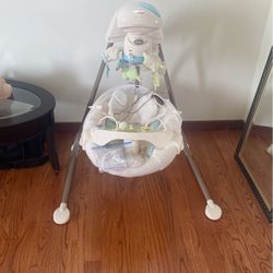Baby Swing. 