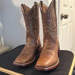 Shyanne women boots 81/2