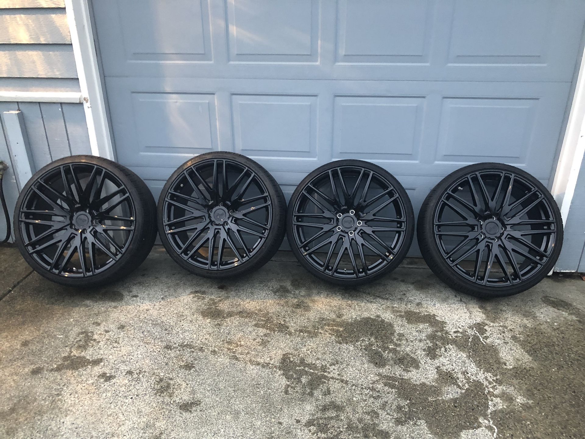 Niche 22” Wheels / Rims 5 x 120