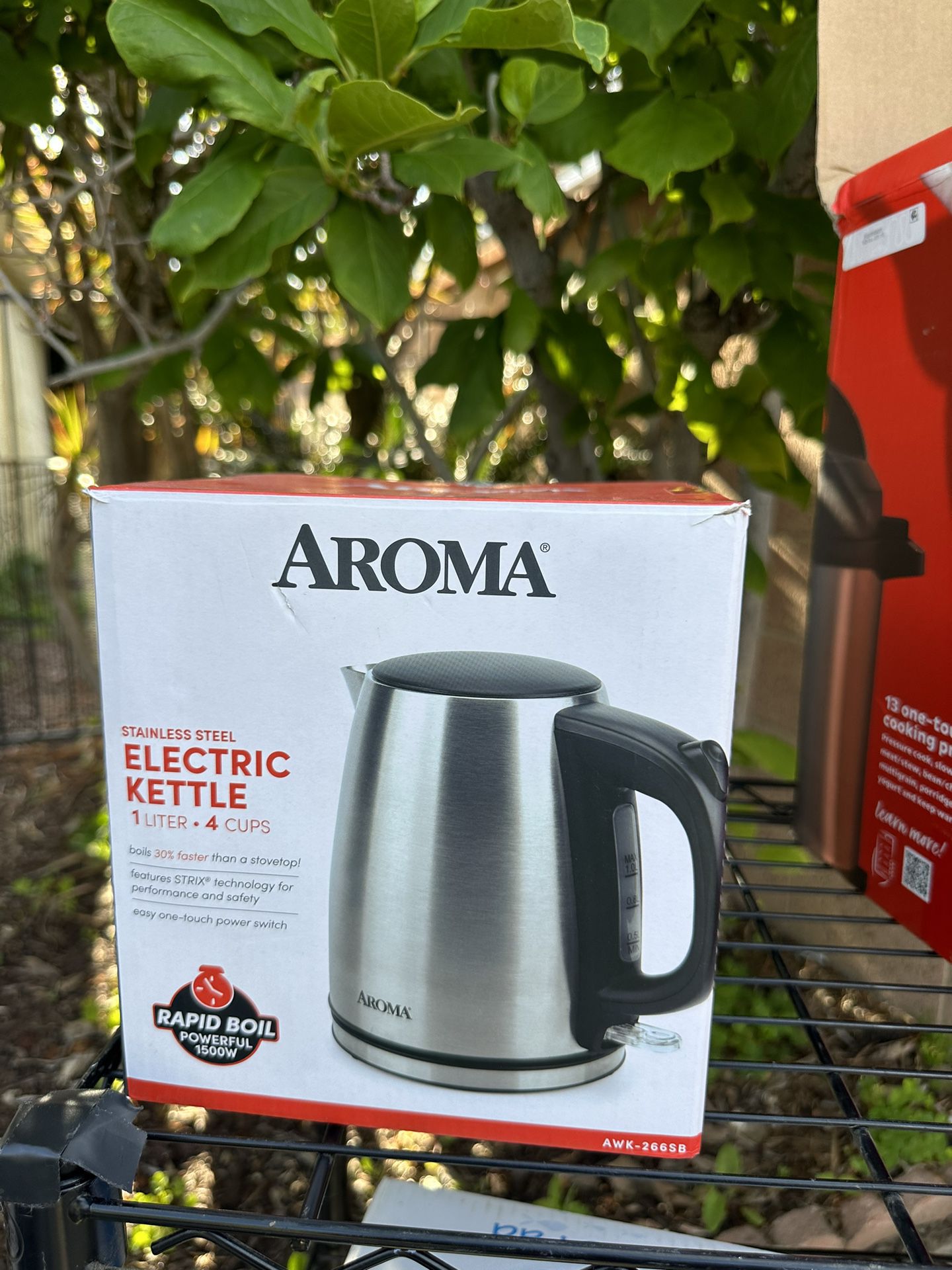 Aroma 1 L Electric Water Kettle 
