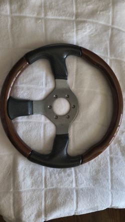Momo Wood With Leather Steering Wheel