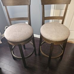 Multi-Use Chairs 
