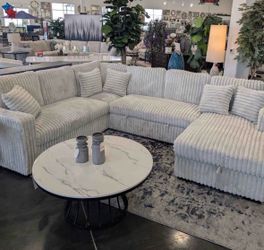 NEW IN  BOX - Grey Sectional With USB Charging Ports & Pull-Out Bed & STORAGE CHAISE** Finance $39
