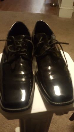 Mens dress shoes Size 13
