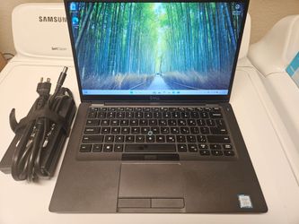 Dell Latitude 5400 14.1 Inch Screen 16 GB Ddr4 ram memory 256 GB SSD