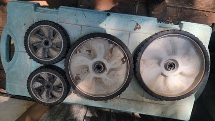 Lawnmower Tires