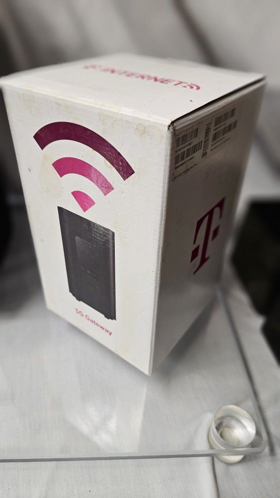 NEW Unopened TMobile 5G Gateway Router T-Mobile Arcadyan KVD21 Black