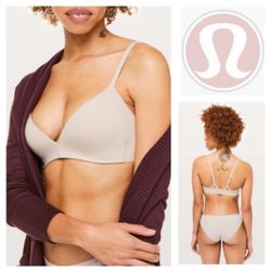 Lululemon Take Shape Bra in Nude