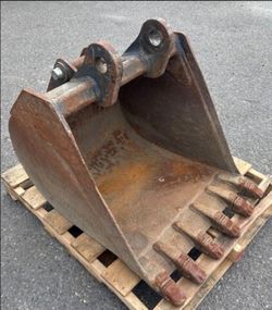 Case 30" Digging Bucket from Backhoe Loader or excavator