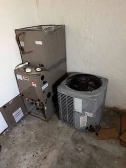 Luxaire HVAC system 2 1/2 ton