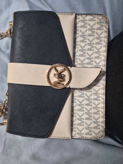 Authentic mk purse