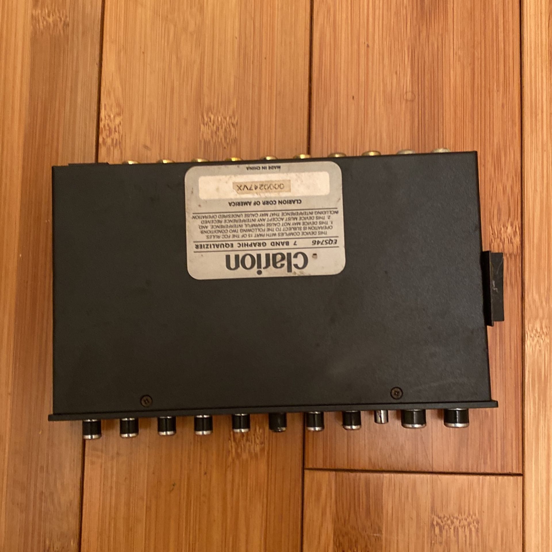 CLARION EQS-746 7-BAND GRAPHIC EQUALIZER W/ 3.5MM AUX INPUT & REAR RCA AUX