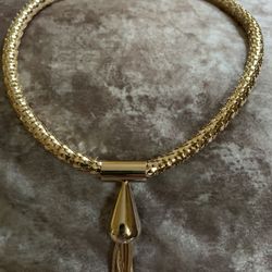 Gorgeous Gold necklace