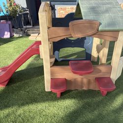 Little Tikes Playhouse With Slide