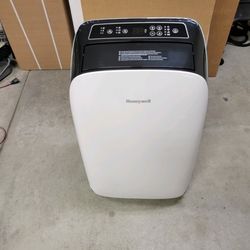 Honeywell AC 10,000 BTU Portable Air Conditioner