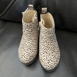 Cat and Jack Boots 