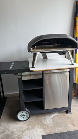 Bundle - Ooni Outdoor Pizza Oven