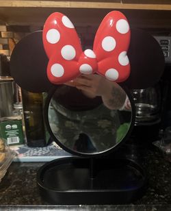 Minnie Mouse Table Top Mirror With Tray