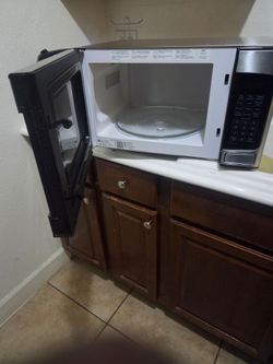 Used  microwave