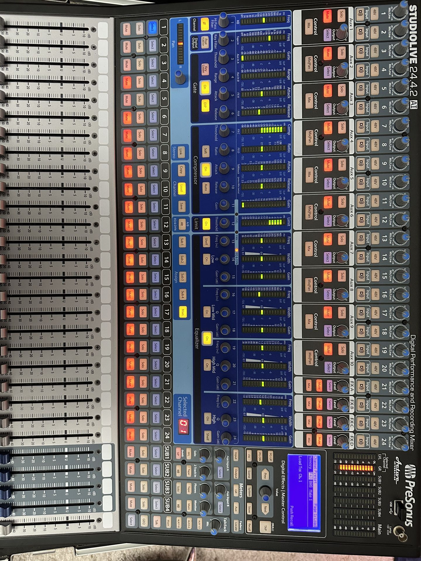 Presonus Studio Live 24.4.2AI With Road Ready Case