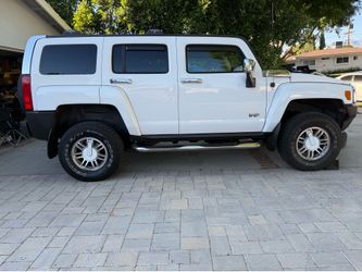 Hummer H3 rims and tires