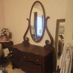 Dresser For Sale