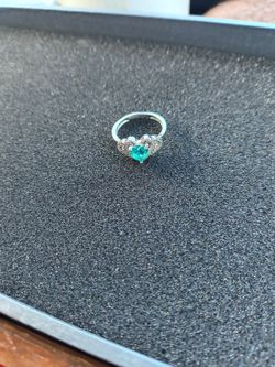 Light Blueish Green Heart stone 925
